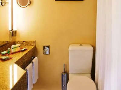 **** Hotel Courtyard By Marriott Duesseldorf Seestern Allemagne