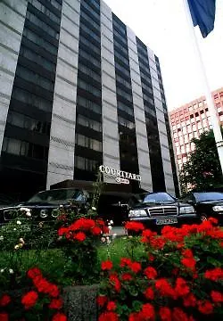 Hotel Courtyard By Marriott Duesseldorf Seestern