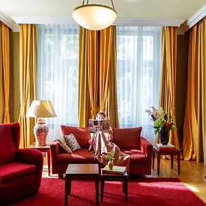 Hotel Louisa's Place *****